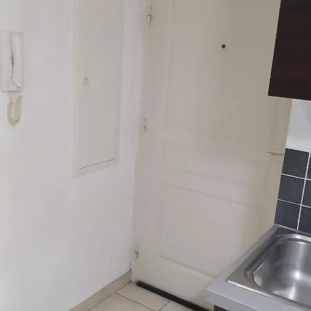 Apartment Comfortable 1-bedroom At - Milelli *